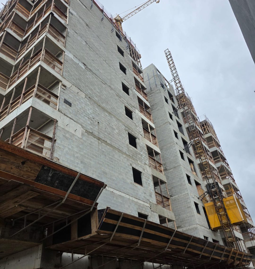 NAZARÉ - DEZ25 - 01